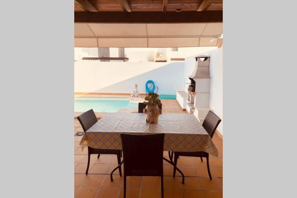 Villa Azalea Playa Blanca  Ngoại thất bức ảnh